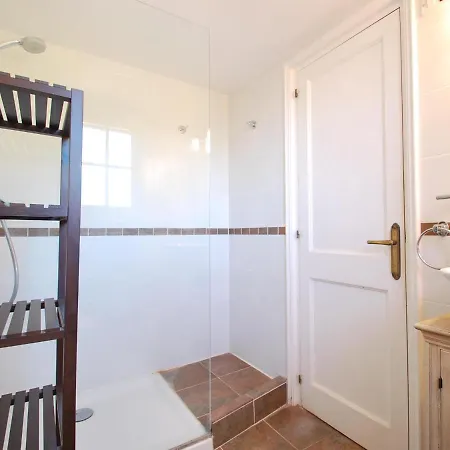 Pollo Semesterbostad Begur